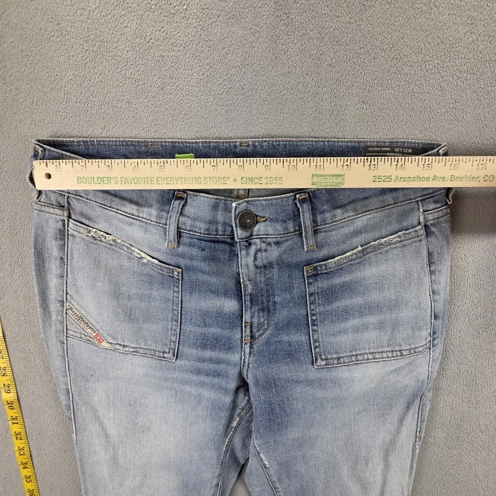 Diesel Jeans Womens 31x30 Blue D-Ebbey Light Wash Bootcut Flare Low Rise‎ 09A04